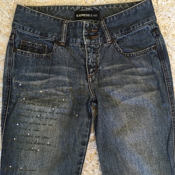 ❌SOLD❌ EXPRESS Unique Distressed Jeans with Rhinestones - Picture 3 of 7